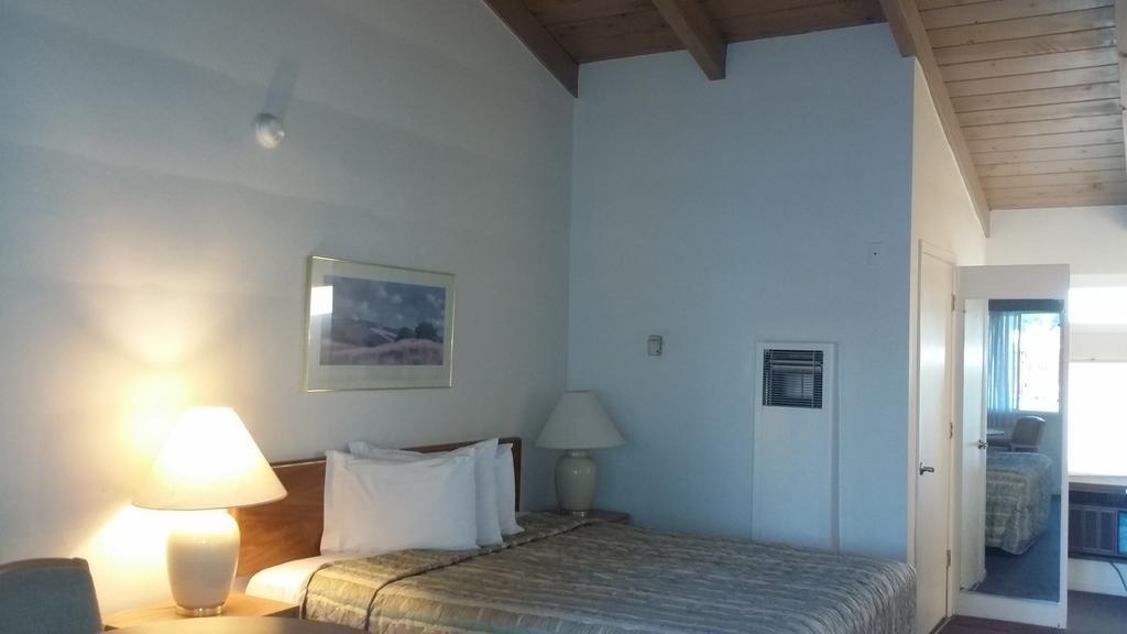 Motel Villa Motel 2*