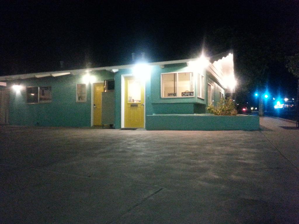Motel Villa Motel 2*
